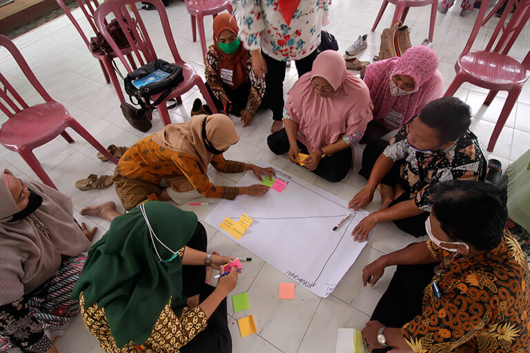 Kegiatan Bimbingan Teknis di Desa Jatisobo, Polokarto, Sukoharjo sebagai Langkah Awal Menuju ...